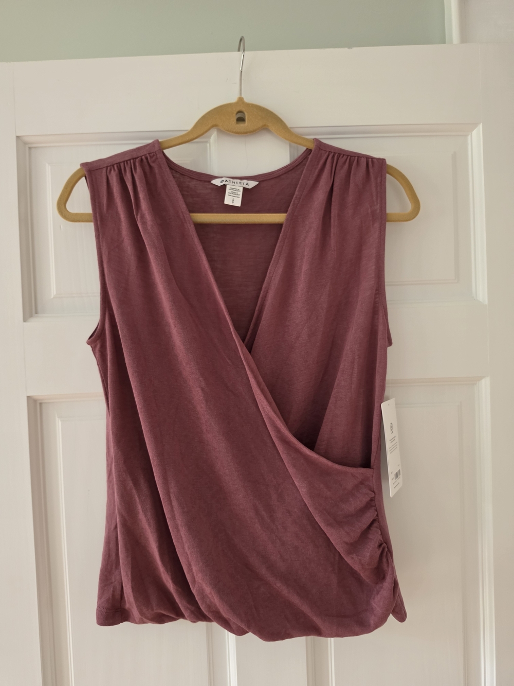 NWT Athleta Breezy Wrap Tank Light Plum Color